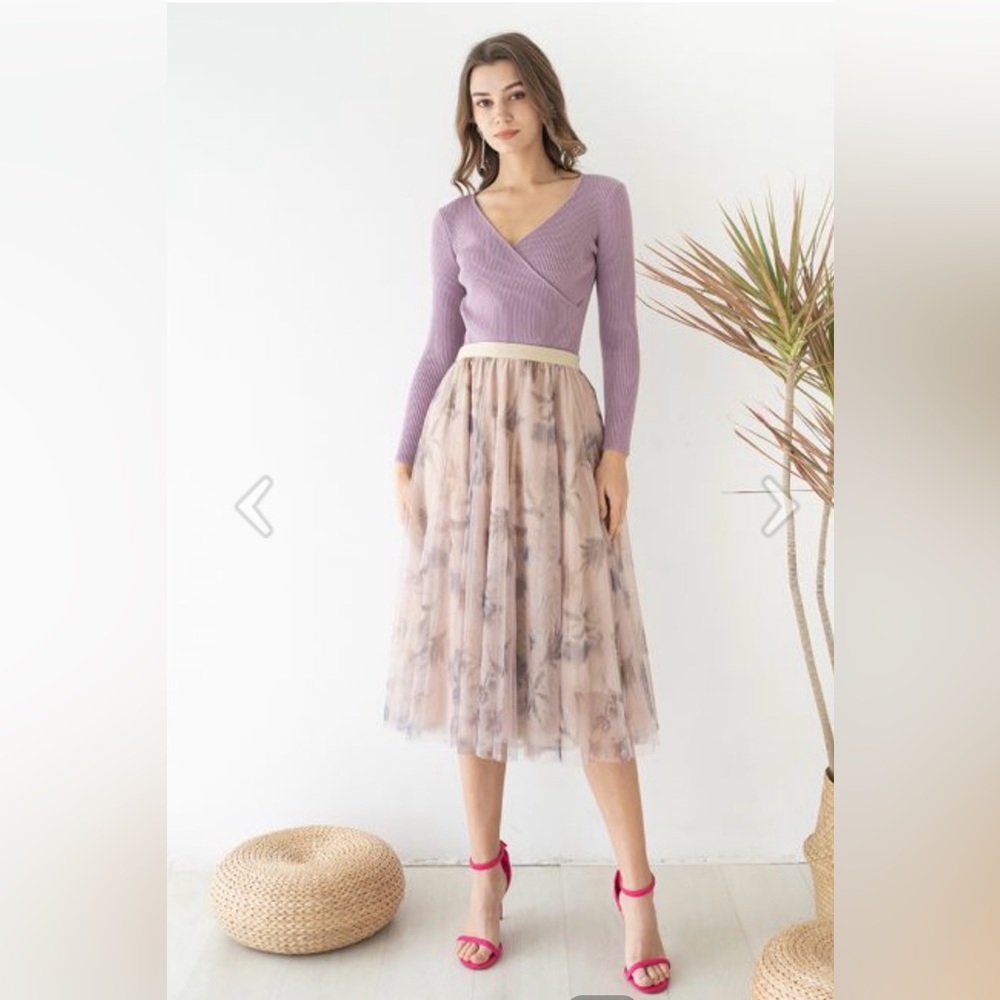 Chicwish Lilac Wrap Sweater & Floral Inky Tulle Midi Skirt Set Size M/L - Picture 2 of 16